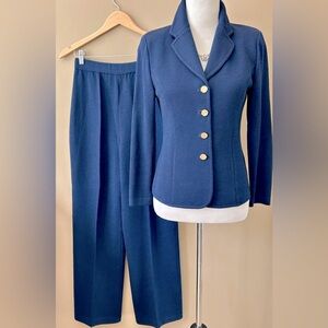 St John Navy Blue Santana Knit Short Blazer Jacket Pants Suit Two Piece Set 2 4